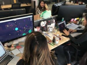 traps angela victoria tron office 1 Playing TRAPS in TRON office.