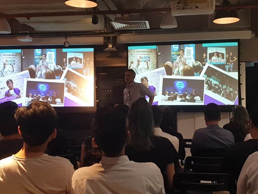 EnjSin Patrick A big shoutout to TheDappers, AltcoinBuzz, and Enjin for hosting this amazing event to spread more awareness about the amazing things Enjin is doing and is able to do. The meetup was about a 2hours event held in Singapore and people of all ages were streaming in to learn more about Enjin.