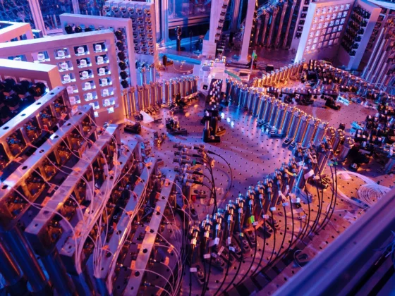 China Builds 1 Million Times More Powerful Quantum Computer Than Google's