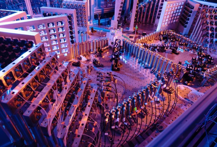 China Builds 1 Million Times More Powerful Quantum Computer Than Google's