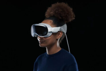 Apple's Vision Pro Headset to Transform Tech Landscape