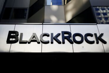 BlackRock Expands Blockchain Reach with New BUIDL Share Classes Across Multiple Blockchains BlackRock has announced the introduction of new share classes for its USD Institutional Digital Liquidity Fund, known as BUIDL. This move will now enable access to BUIDL across several major blockchain platforms including Aptos, Arbitrum, Avalanche, Optimism’s OP Mainnet, and Polygon.