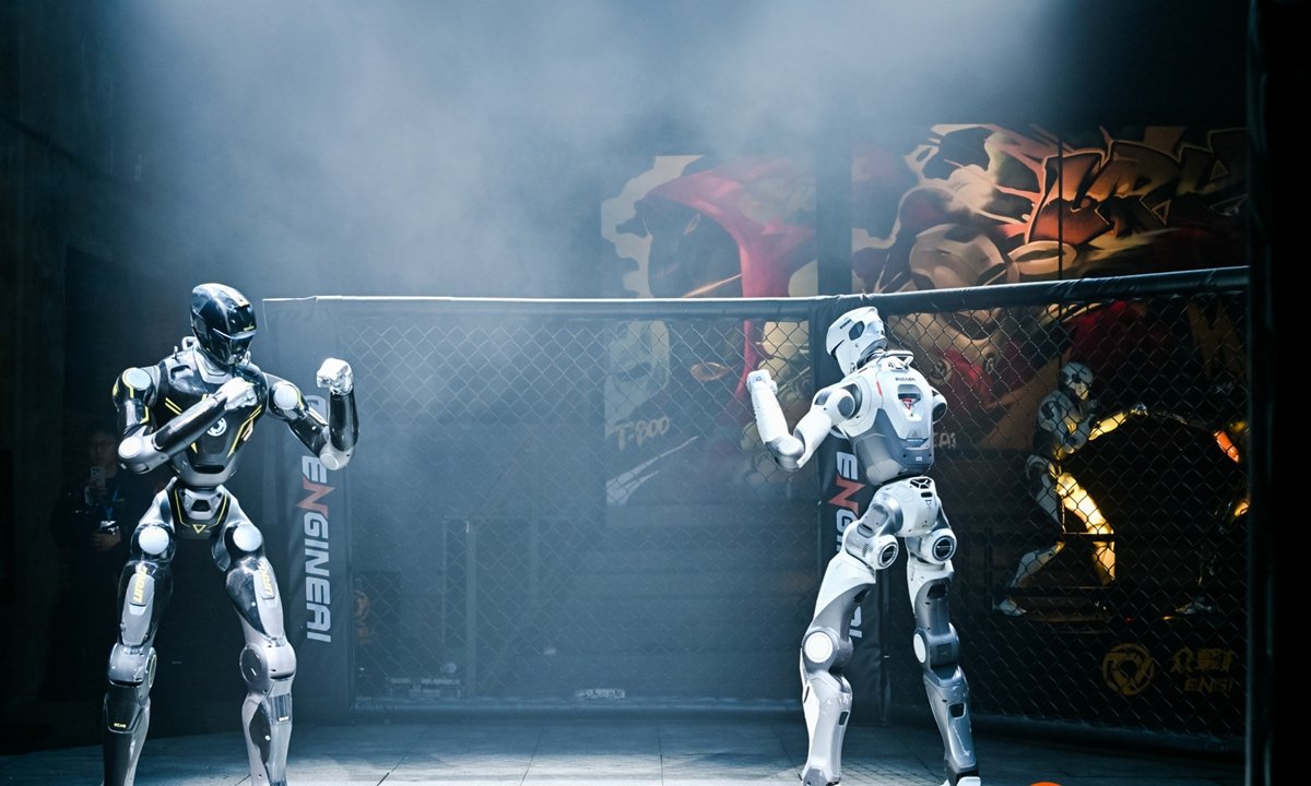 Headless yet victorious: inside China's first commercial humanoid robot MMA bout 25 headless yet victorious inside chinas first commercial humanoid robot mma bout When China staged its first commercial robot fight, the victor ended the night flat on the mat with its head torn completely off. The robot it had defeated was still on its feet.