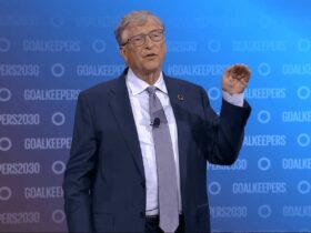 bill gates the ai industry knows the risks and is staying quiet about them Bill Gates built a career convincing the world to buy computers. He is now telling the New York Times that his own industry is misleading the public about what happens next, because the next trillion dollars is riding on it.