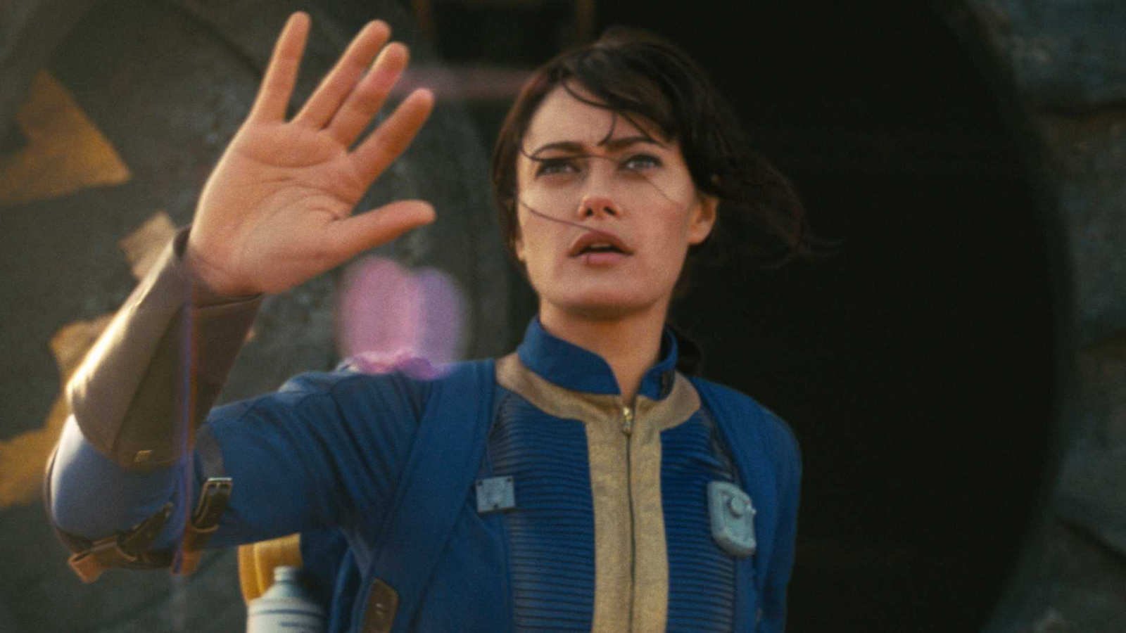 Lucy steps outside in Fallout