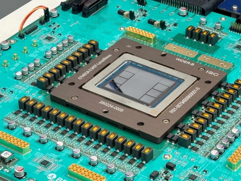 jalapeno benchmarks openais inference chip outruns blackwell on paper ships at scale in 2027 Jalapeño finally has numbers attached to it, and OpenAI's first set looks strong. Measured on SemiAnalysis' InferenceX benchmark, the chip delivered both more tokens per user and more throughput per kilowatt than the best inference processors currently on the market.