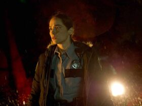 "Revival" Lands on Netflix: A 10-Episode Small-Town Zombie Mystery Worth Your Weekend 79 revival lands on netflix a 10 episode small town zombie mystery worth your weekend Inside a jammed police station, a woman gestures toward the teenage girl next door — black clothes, goth makeup — and wants to know whether she's one of the risen dead.