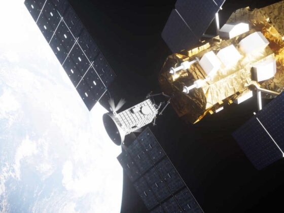 swift observatory left to burn up as nasa calls off its orbital rescue There will be no rescue. NASA has cancelled the piece of the mission that counted: no spacecraft will lift the Neil Gehrels Swift Observatory back to a safe altitude, and the telescope is now expected to fall back into Earth's atmosphere and burn up before the year is out.
