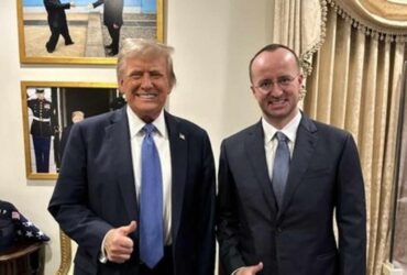 trump media walks away from its cro treasury venture with crypto com and from most of its crypto plans Five months ago, Trump Media set out to launch a publicly traded company with one purpose: stockpiling a single token. On Friday, it abandoned that plan — along with most of the crypto strategy built around it.