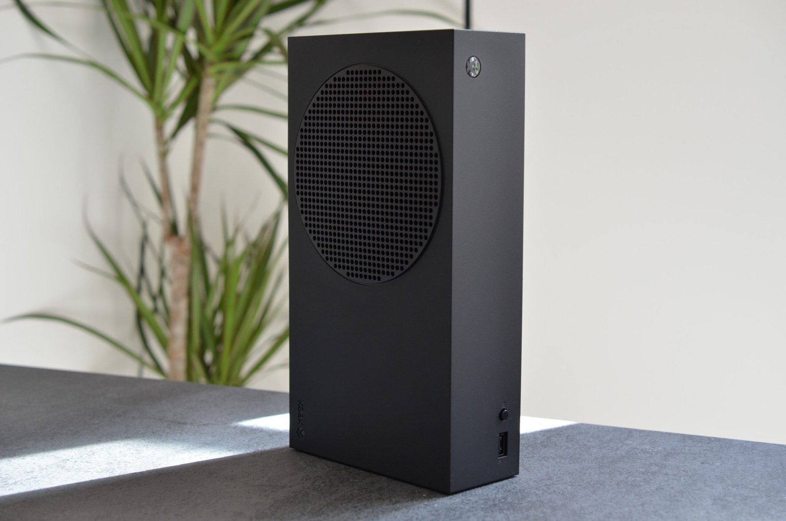 xbox hardware gets steeply dearer in europe and the uk up to 200 or 170 more The 512GB Xbox Series S is now priced at €499.99 across the eurozone. This is the budget-tier box, the machine Microsoft designed as the affordable entry point into the ecosystem, and as of this week it carries a 43 percent higher price tag than it did seven days ago.