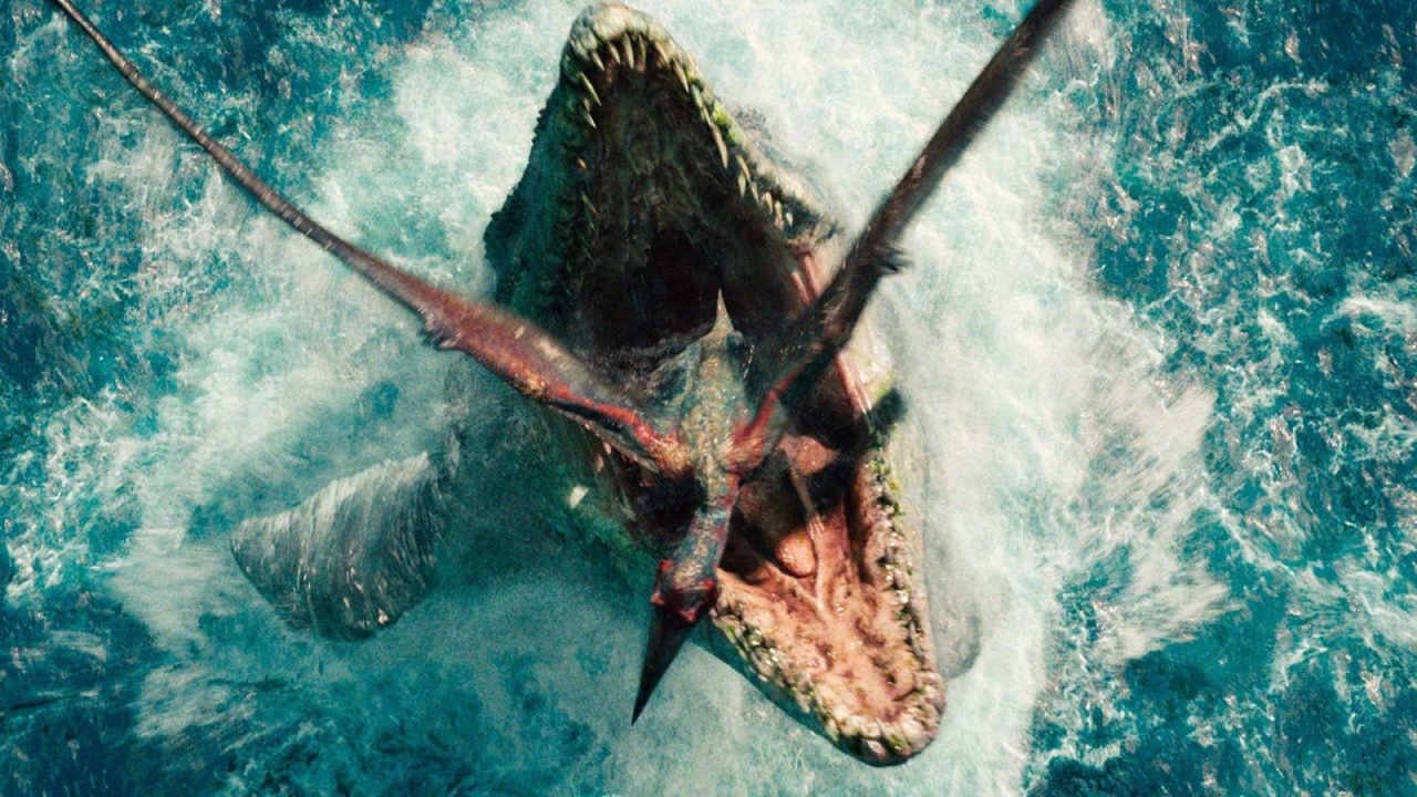 The Mosasaurus eating Zara and a flying dinosaur in Jurassic World