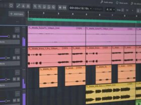 Audacity 4.0 ships dark mode, overlapping clips and the app's deepest overhaul in years 75 audacity 4 0 ships dark mode overlapping clips and the apps deepest overhaul in years Not since Version 3.0 stirred up a commotion more than five years ago has Audacity pushed out a change of this magnitude. Version 4.0 arrives today, and the free open-source audio editor has picked up a dark mode, overlapping clips, and an envelope tool that will look instantly familiar to anyone who has ever automated a gain curve in Ableton Live.