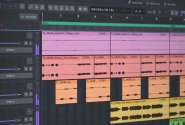 audacity 4 0 ships dark mode overlapping clips and the apps deepest overhaul in years Not since Version 3.0 stirred up a commotion more than five years ago has Audacity pushed out a change of this magnitude. Version 4.0 arrives today, and the free open-source audio editor has picked up a dark mode, overlapping clips, and an envelope tool that will look instantly familiar to anyone who has ever automated a gain curve in Ableton Live.