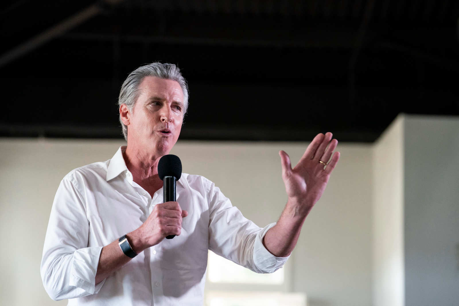 californias newsom moves toward a mandatory ai kill switch while congress stalls With Washington unwilling to write the rules for artificial intelligence, California is drafting its own. Gov. Gavin Newsom (D) signed an executive order on Friday that puts a state-required "kill switch" for frontier models up for consideration, together with a package of audit obligations that, if enacted, would be the strictest anywhere in the United States.