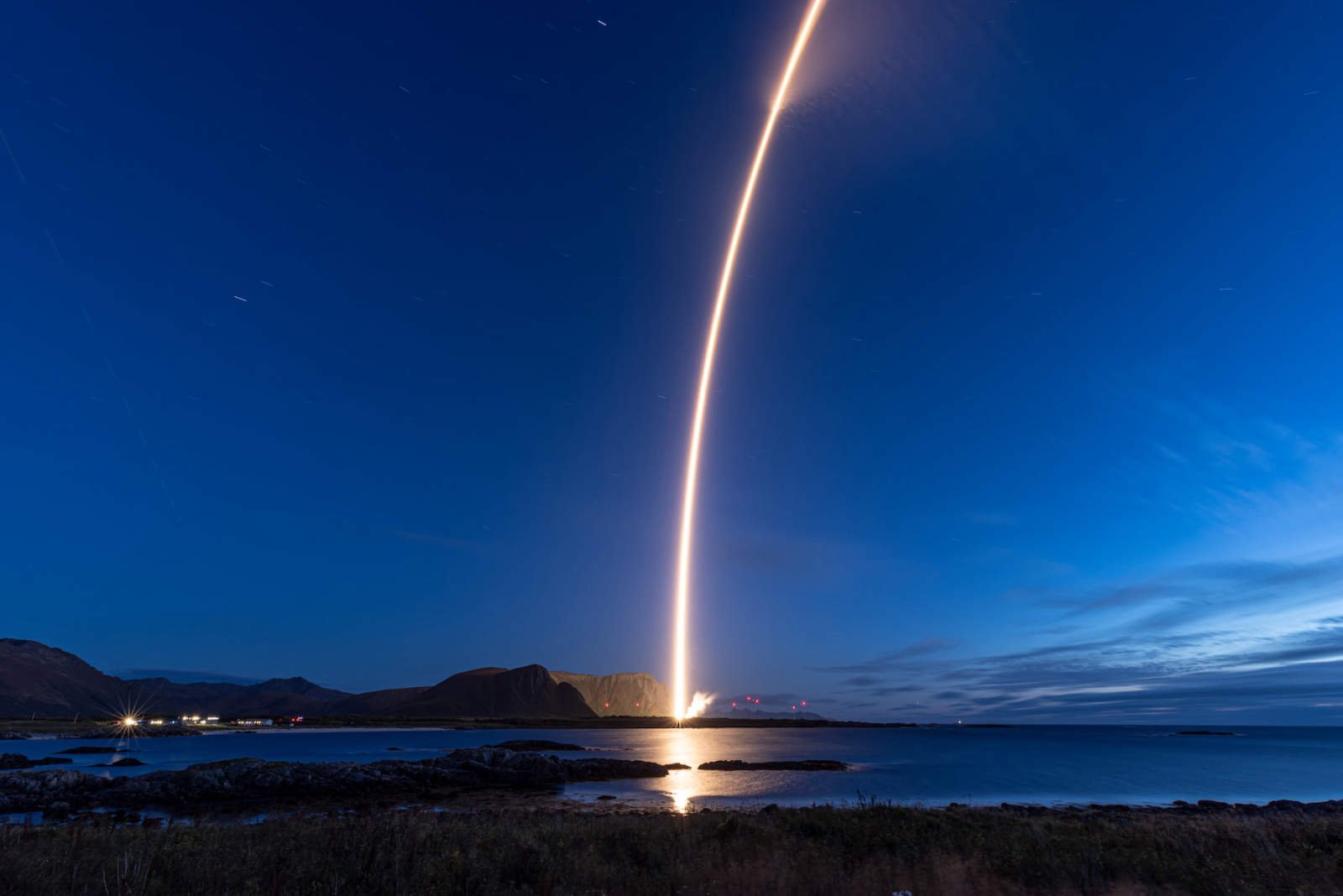 Isar Aerospace Spectrum rocket reaches orbit from Andøya Spaceport