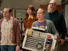 why stuart fails to save the universe sent its heroes back to the big bang theory stage according to the shows creators Warning: this article contains spoilers for Stuart Fails to Save the Universe season 1, episode 10, "Spoiler: Filmed Before a Live Studio Audience."