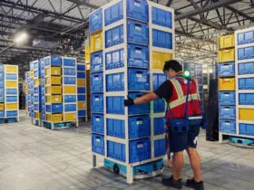 amazons warehouse fleet tops 1 million robots where does that leave its human workforce No organization on Earth operates more robots than Amazon, which has upwards of 1 million machines running nonstop inside its warehouses. Alongside them, the company employs more than 1.5 million people in full-time and part-time roles, according to its 2025 annual report, which ranks it as the world's second-largest corporate employer.